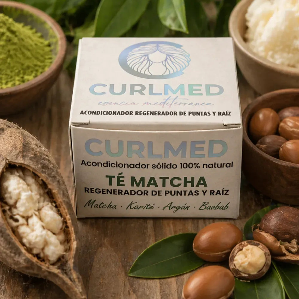 CurlMed Festes Shampoo Sprödes Haar Matcha Tee 80g